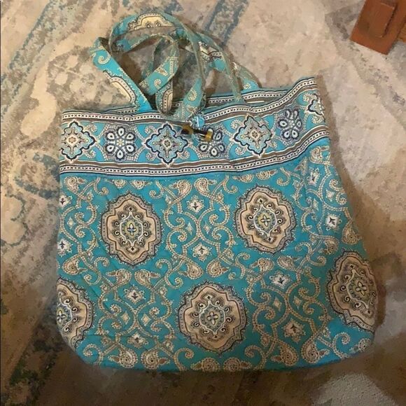 Vera Bradley tote  - Picture 1 of 7